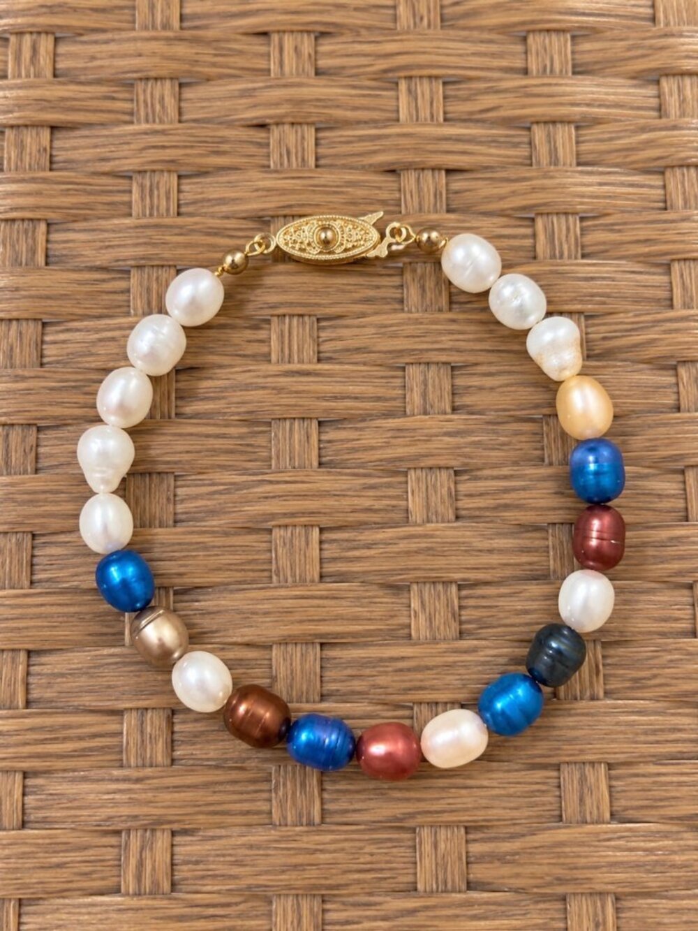 Multicolor Pearl Bracelet, 8 Inch Freshwater Pearl Bracelet, Vintage Inspired Go